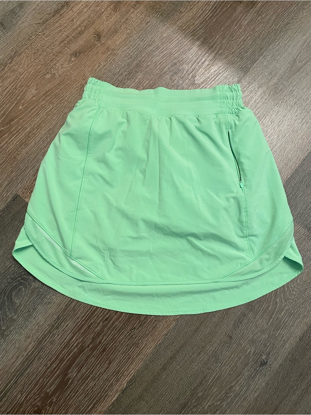 lululemon athletica Hotty Hot High-Rise Skirt Green Athletic Skort Size 4 - Picture 2 of 8